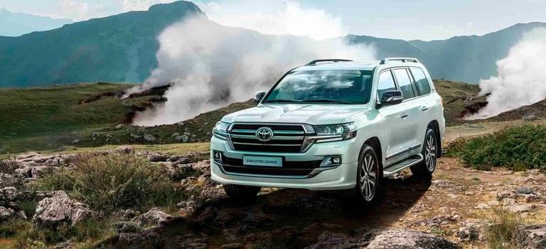 Toyota представляет Executive Lounge- новую топовую версию Land&nbsp;Cruiser&nbsp;200